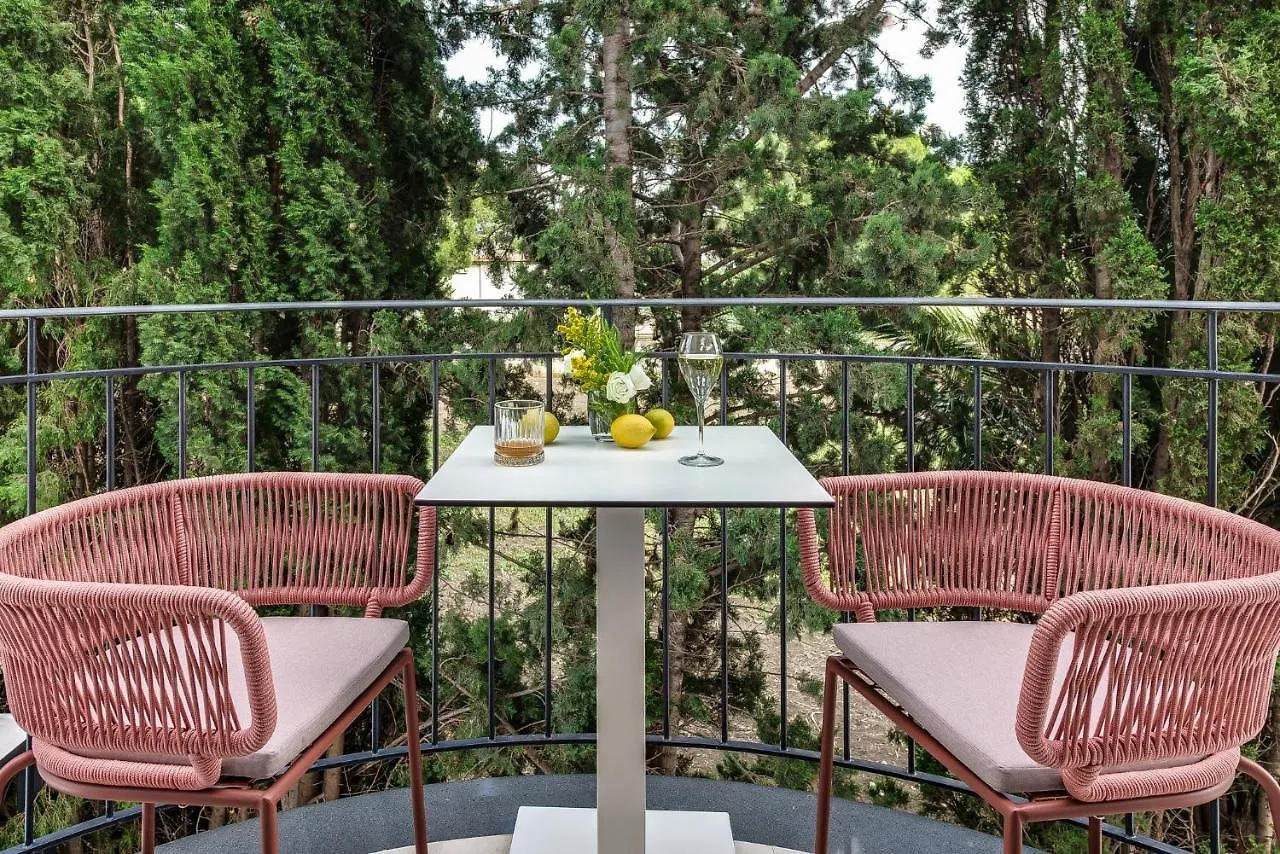 Villa Salisa Menfi 0*,  Italy