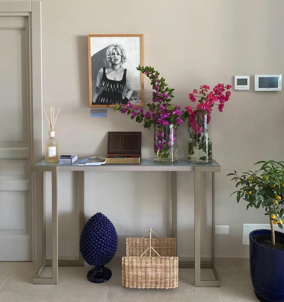 Villa Salisa Menfi Guest house
