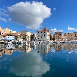 Perla Sul Porticciolo Appartamento La Maddalena (Sassari)